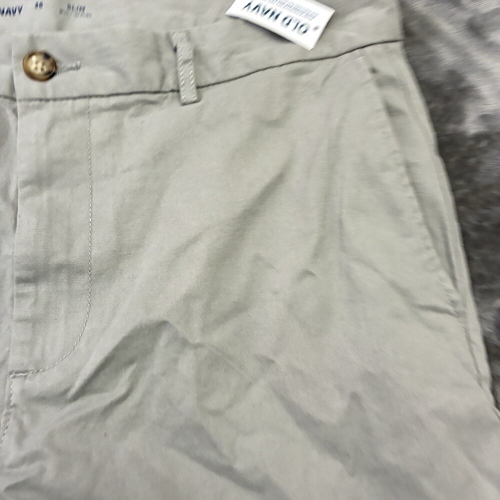 Old Navy Chino Shorts Mens‎ Sz.36 Gray Slim Fit Golf Preppy Outdoor NWTs - Picture 2 of 9